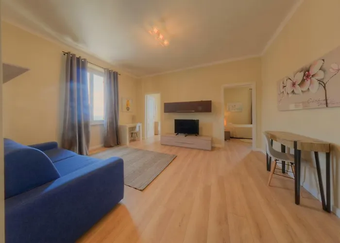 Blu Sea 公寓 皮特拉利古